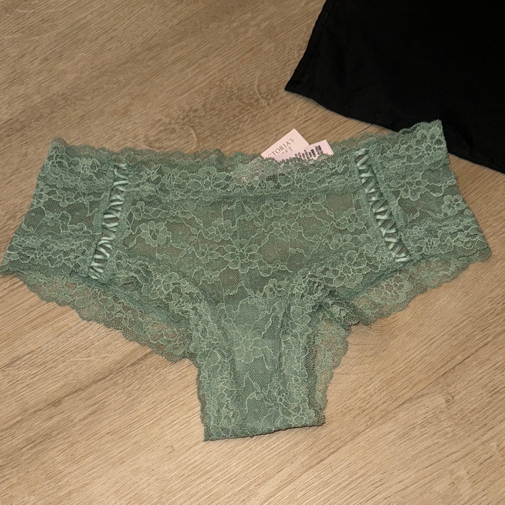 Victoria's Secret Green Lace Panties